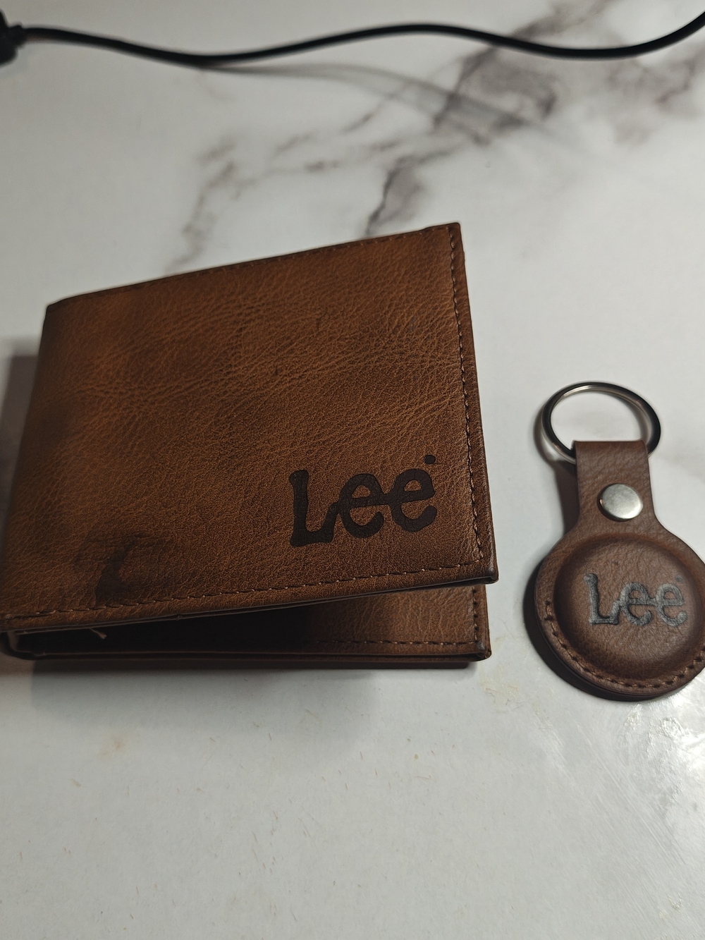 Lee Brown  Bi-Fold Wallet with Matching Key/Air Tag Holder